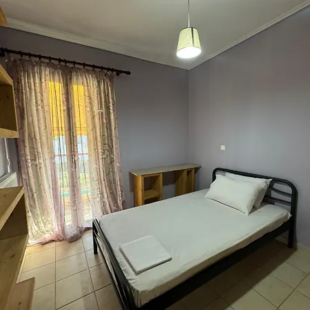 Perivolia Apartment